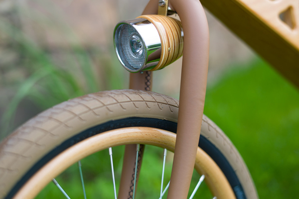 wooden wheels and light