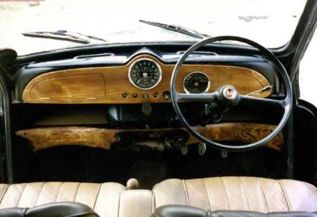 Morris minor, elm dash